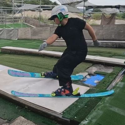 Ezunyan_8's profile picture. No,Freeski No,Life
フリースキー・RX-8・スクラムワゴン・カクテルを愛する初級フリースキーヤー。
愛車はRX-8 後期Type-RS & スクラムワゴン。
マイホームは神立スノーリゾート・BAR11。
「えづにゃんTV」としてYouTubeも展開中！