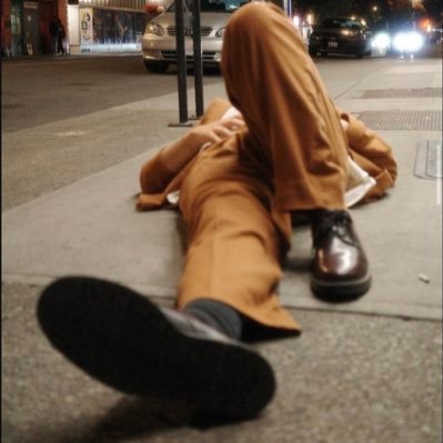 hi_its_dom's profile picture. esteemed member of the Better Business Bureau