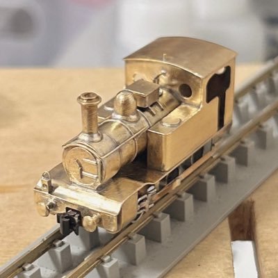 5166re's profile picture. 模型初心者、真鍮自作練習中、、今年はロッド省略で製作する予定です。。