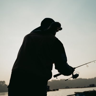 bagnacaudaa's profile picture. A man who uses dishwashing as a coping mechanism