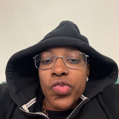 Danii365_'s profile picture. Honestly I'm here to see where life takes me.