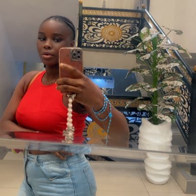 @shy_tessy