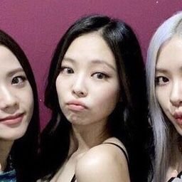 loviedogs's profile picture. lisa mi amor