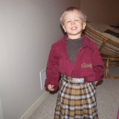 maxpowerspys's profile picture. 