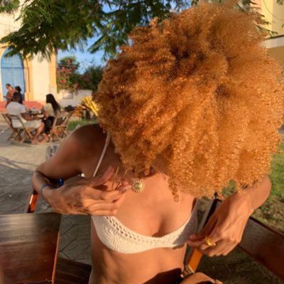 ondacrua's profile picture. 