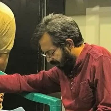 hadimoghimian13's profile picture. With the bitter taste of coffee and the sweet and pleasant sound of art, we will be the voice of the oppressed of the world