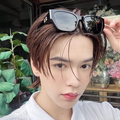_ma3paparng's profile picture. ช้านอยากเกิดเป็นแม่แท้ๆพี่ลูกมาร์ค
ทักไม่ตอบเดมอจ.มาน้า
IG :_ma3paparng 
แท็ครว.คั้บ #r_ma3paparng