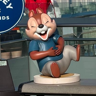 andyripley11's profile picture. 👀🌍