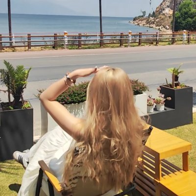 Rose19830403's profile picture. Patriot/Elon fan/freedom believer/truth believer/no robots/no porn!