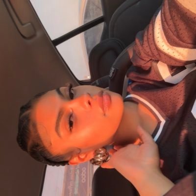 lysssat_'s profile picture. 