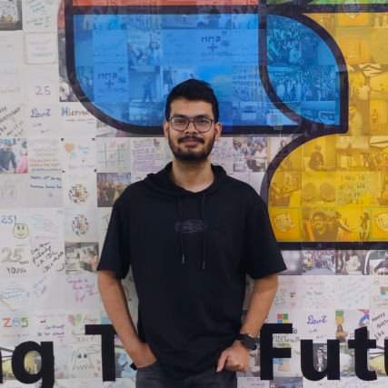 pandaabinash_99's profile picture. Software Engineer 👨‍💻