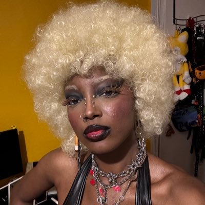 bewareofthebaka's profile picture. she/her 🌟 26🏳‍🌈🇳🇬🇬🇧 yapper audhd🙂‍↕️