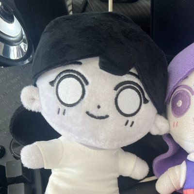marisunnyomori's profile picture. 21 / retired video editor/youtuber in 2022 / KKV Part-time employee