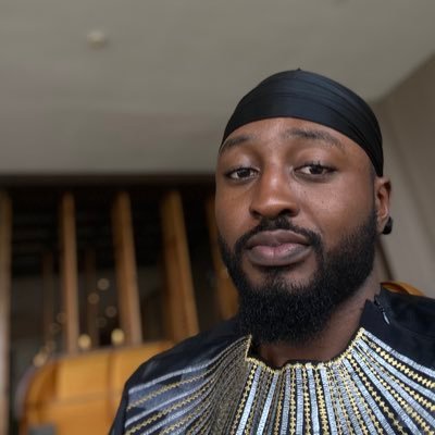 yomi_basith's profile picture. Writer • Creative • Arsenal ❤️