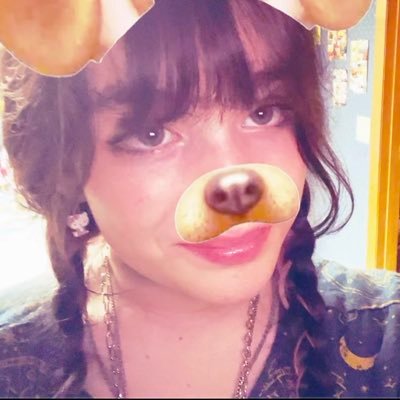 izluvpandas's profile picture. meep meep @skullzluvzu !!