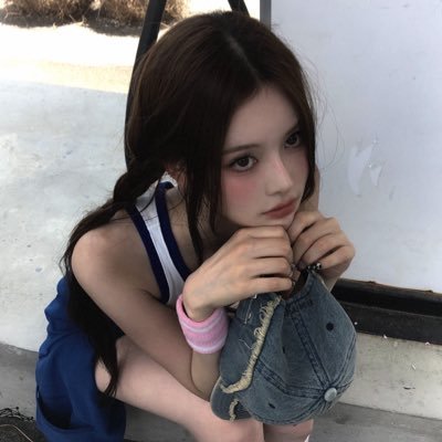 Jteemin's profile picture. She lives with the Divas, It's “𝓑𝘢𝘯𝘨 𝓙𝘦𝘦𝘮𝘪𝘯” ⊹˚. ⟡