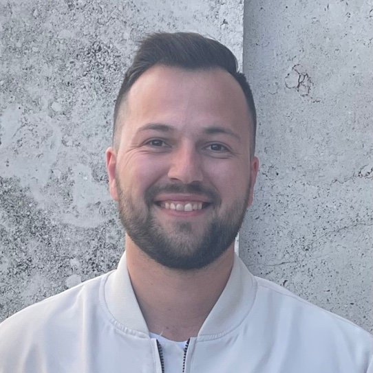 TheAlexMaksimov's profile picture. 