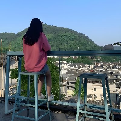 moodggsggsd's profile picture. 하고 있는 일을 사랑하라. 그러면 행복이 따라올 것이다.