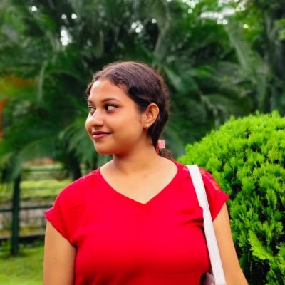shruteaeee's profile picture. 