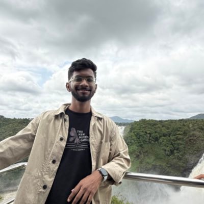 itsr_kumar's profile picture. Software Engineer @Microsoft👨‍💻 | Ex Intern @PagarBook | VIT’23 🎓 | Books 💙 | Sharing my journey in tech