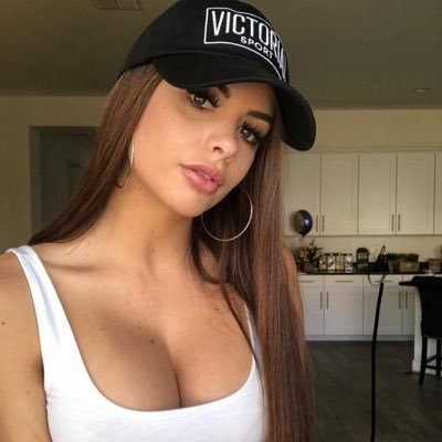 maryballe66's profile picture. 