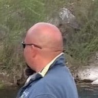 romekcz's profile picture. Do polityki nie idzie się dla pieniędzy . Dlatego nie jestem politykiem.