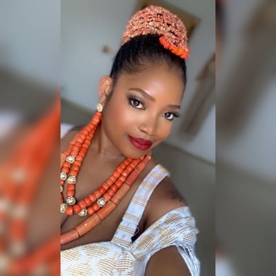 TaraObiago's profile picture. Artist. Gentle chaos in perfect harmony 🎶 | One half of @taraxbellamusic