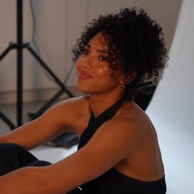 lennon13986's profile picture. 