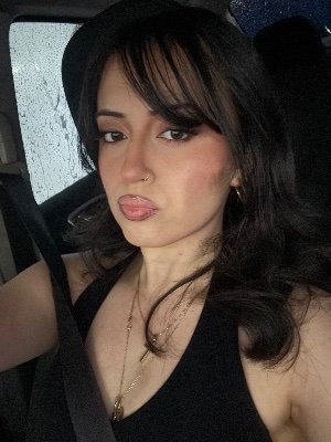 lasantitadiabla's profile picture. helplessly hoping