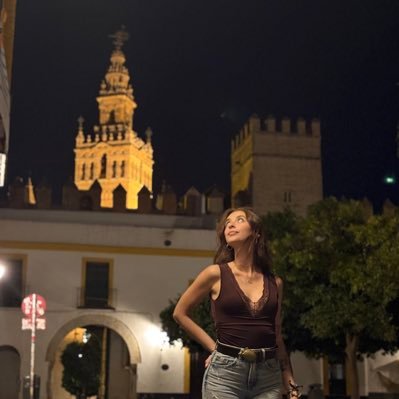 _Crisscm's profile picture. 