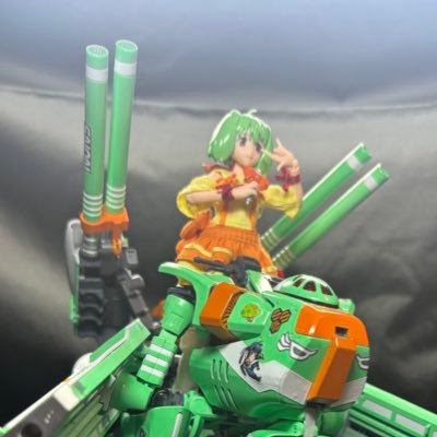 aksunflowers30's profile picture. マクロスシリーズ,プラモ,フィギュアリペイント,車,ラーメン,ソロキャンプ,エロ垢ブロ,政治関係ブロ