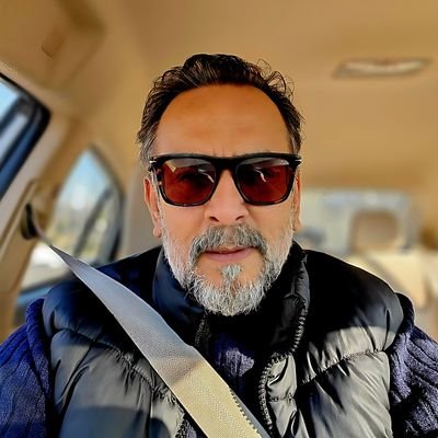 DaaStargoTora's profile picture. Aspiring superhero with a full-time job as a human. Making mistakes like they're going out of style.