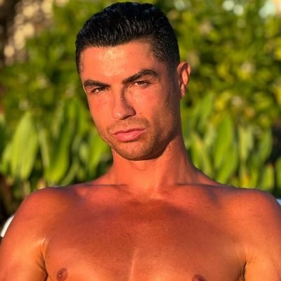 ljl0732's profile picture. 