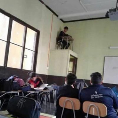 power1836072's profile picture. I'm so happy 'cause today I found my friend in my head.