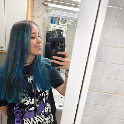 DuendaHemmings's profile picture. 26 y/o | Maestra de Educación Infantil 💜 | Máster en Investigación e Innovación en Educación Infantil y Primaria 👩🏻‍🏫