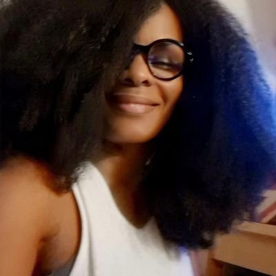 c_dothy's profile picture. Journaliste indépendante  - Conceptrice de programmes courts..
Master 1 Data journalisme (ESJ) - CFPJ - Chef Monteur