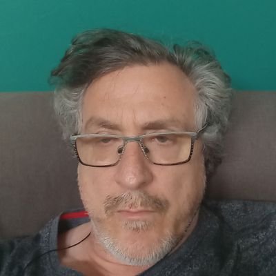 DcDeanc's profile picture. 