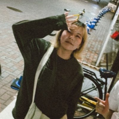 airi_knst's profile picture. 自我