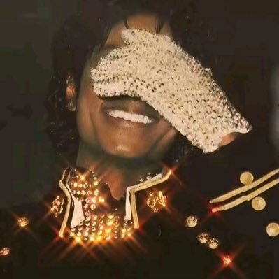 senorsvmbv's profile picture. da nu edition
composer.songwriter.magician