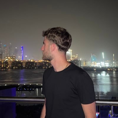 zesantoss's profile picture. BSc Business & Law, fear is the lack of knowledge