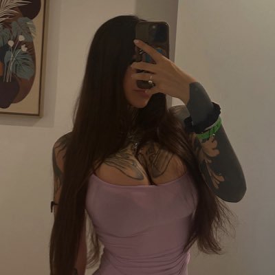 EllyssTher85498's profile picture. Tattooed Barbie, zero rules content