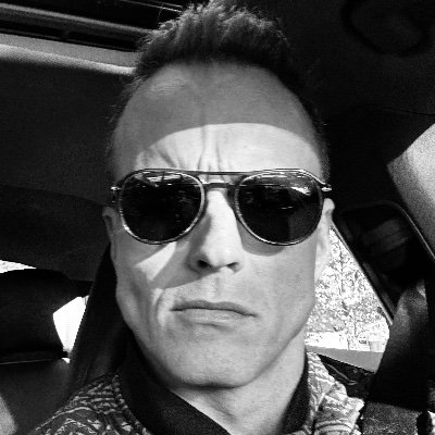 OldSchoolMLNL's profile picture. The past is frozen solid, the future given unto madness; live now in the present of God | Christ is King