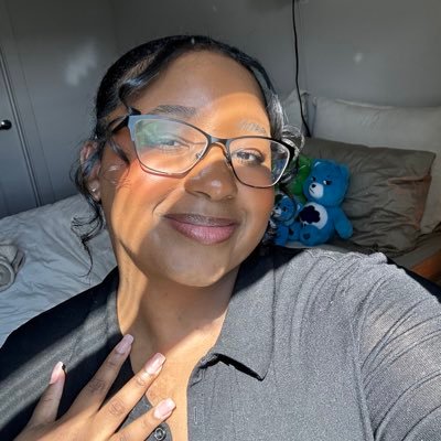 melobyx's profile picture. Tech Creator | Computer Science | 22 🧸         melo.byx@gmail.com