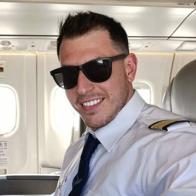 smithclifford92's profile picture. Good