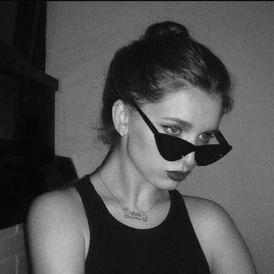 𝑭𝒂𝒓𝒂𝒉 Profile
