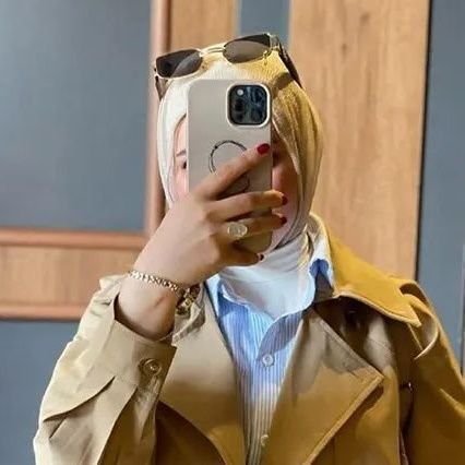 AmlAsl31977's profile picture. مسلمة مدافعة عن جبهة المقاومة، 
معلمة بالفخر،
وأهلنا العرب الأهوازيين هم أصلي وقلبي معهم..
🇮🇷🇵🇸