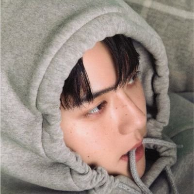 Sami_B12's profile picture. ★ ּ ֶָ֢. #EXO fan account ! ✉️                                 
⋆⭒˚.⋆🪐 ⋆⭒˚.⋆ | multistan |