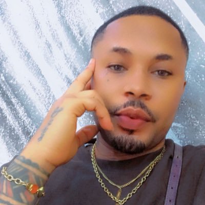 07thson's profile picture. 18+🎥 ⚽️RealMadridfan 🔥Biafran by birth🔥