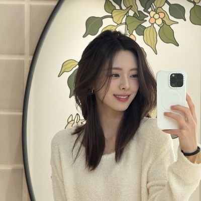 yunanae28's profile picture. 58 WAYS TO SHINE | 있지 for life