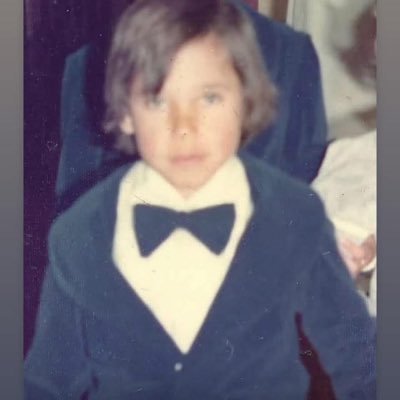 OrlandoStumpf's profile picture. Desinfluencer, Descoach e analista senior de todos os assuntos desse sáitch.